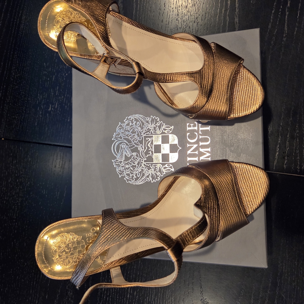 Vince Camuto Women's Copper Wedges